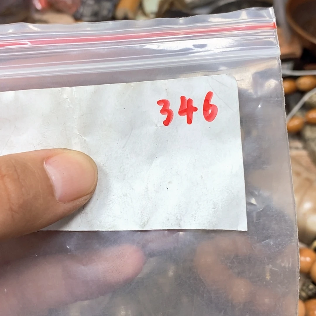 雪***山吊坠滴血莲花菩提