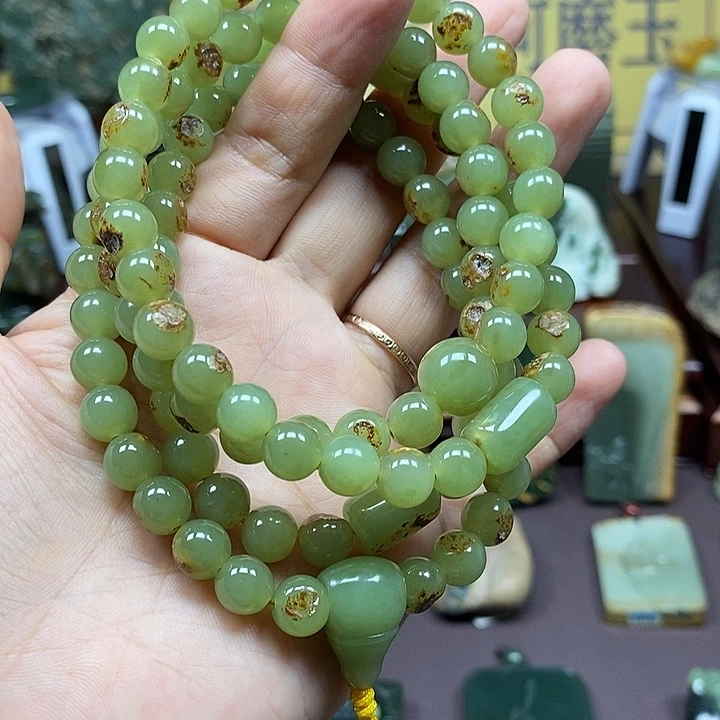 心***刀岫岩河磨玉（透闪石质玉）未镶嵌把件