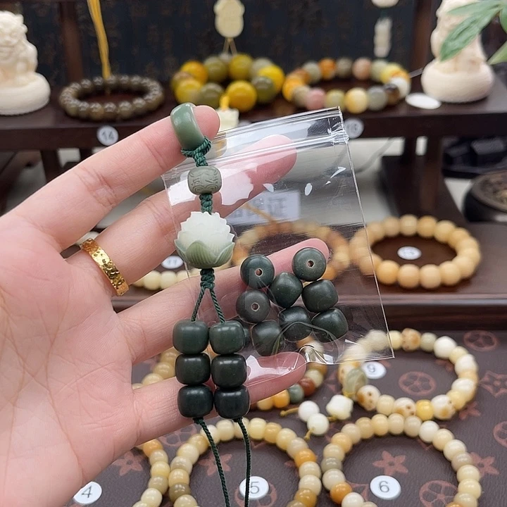 金***语菩提根/象牙果手串莲花跑环配件