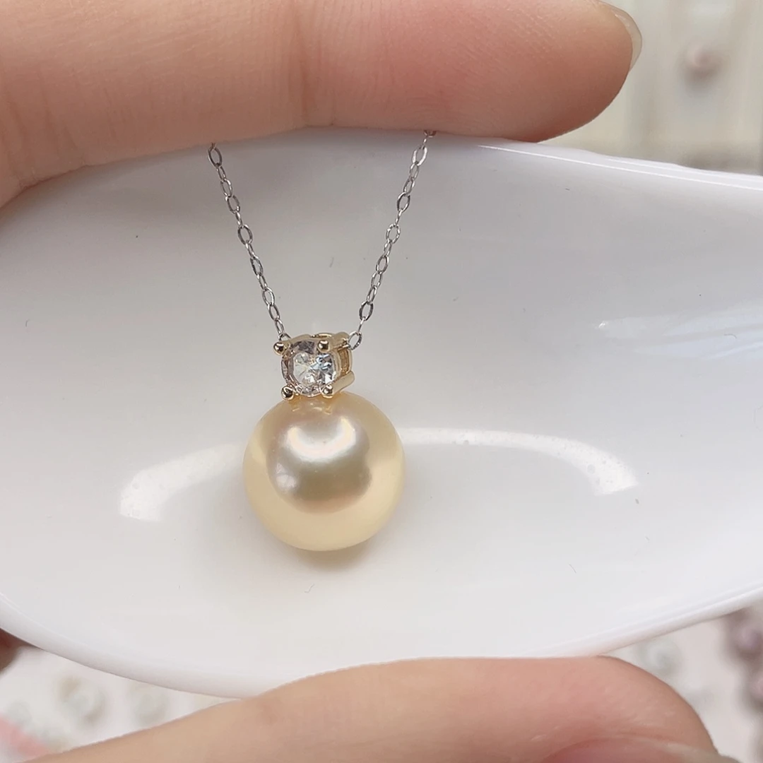 淡水珍珠吊坠(赠链)合金