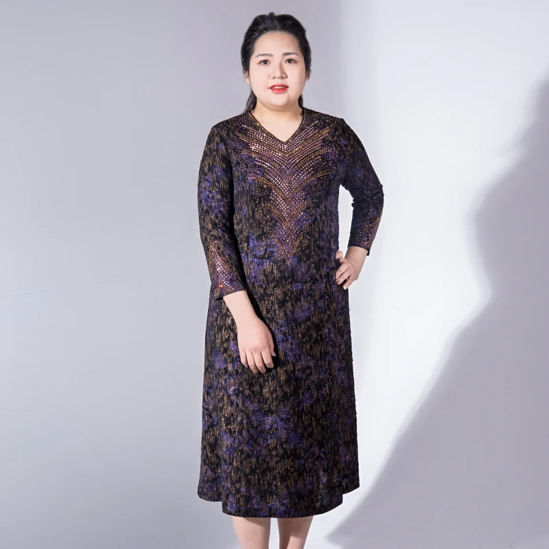 胖太太大码女装春秋新品七分袖镶钻喜庆婚礼连衣裙V领潮822216841