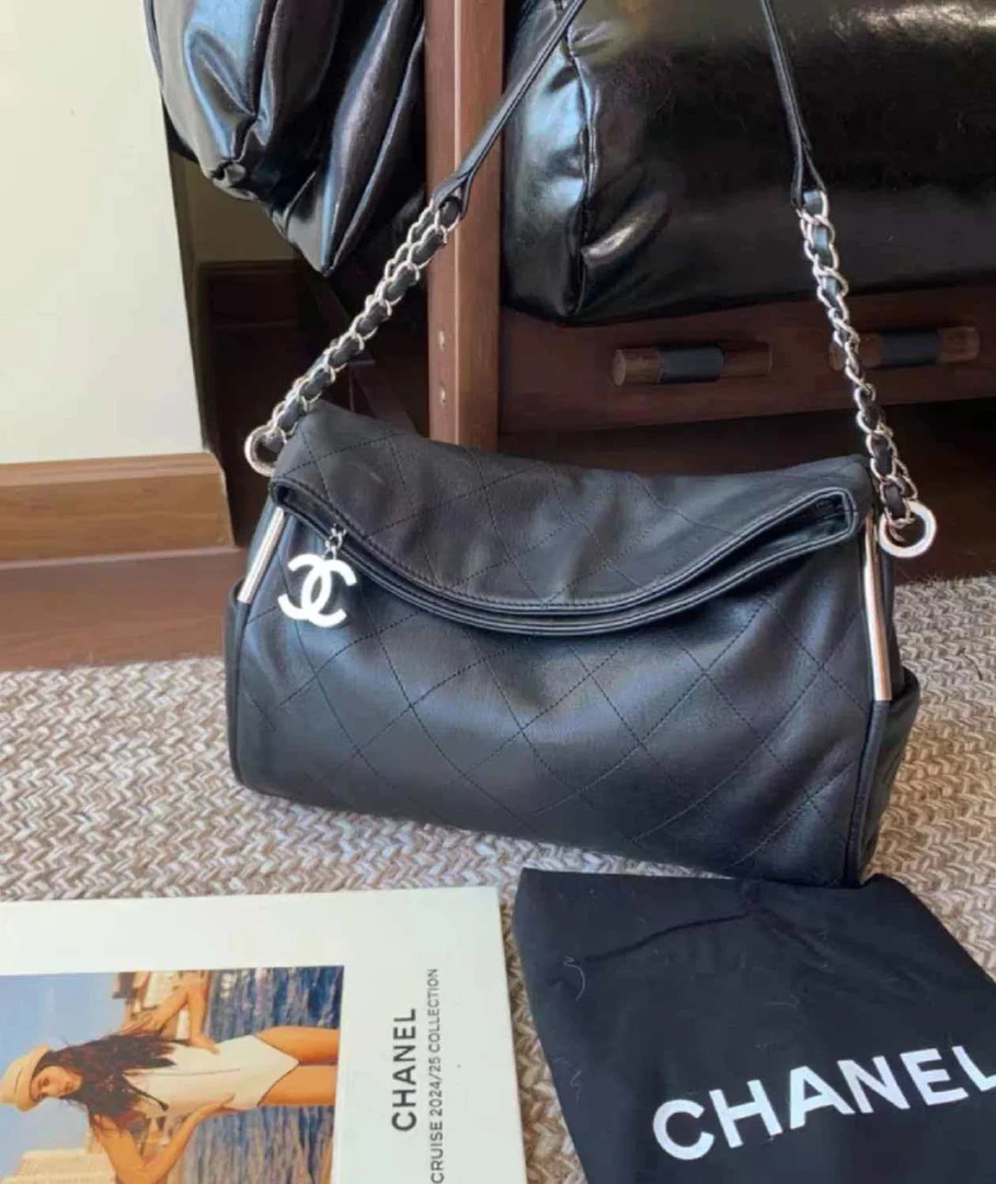 95新 Chanel/香奈儿  06P 黑银羊皮银杆hobo 10开/17596371/一店