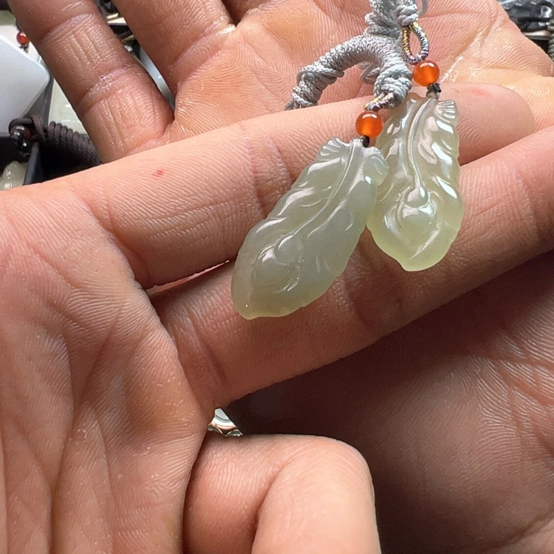 和田玉颈饰未镶嵌多样性拍一发一凤尾花