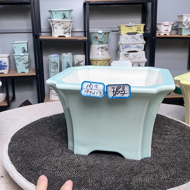 紫砂的花盆很漂亮6