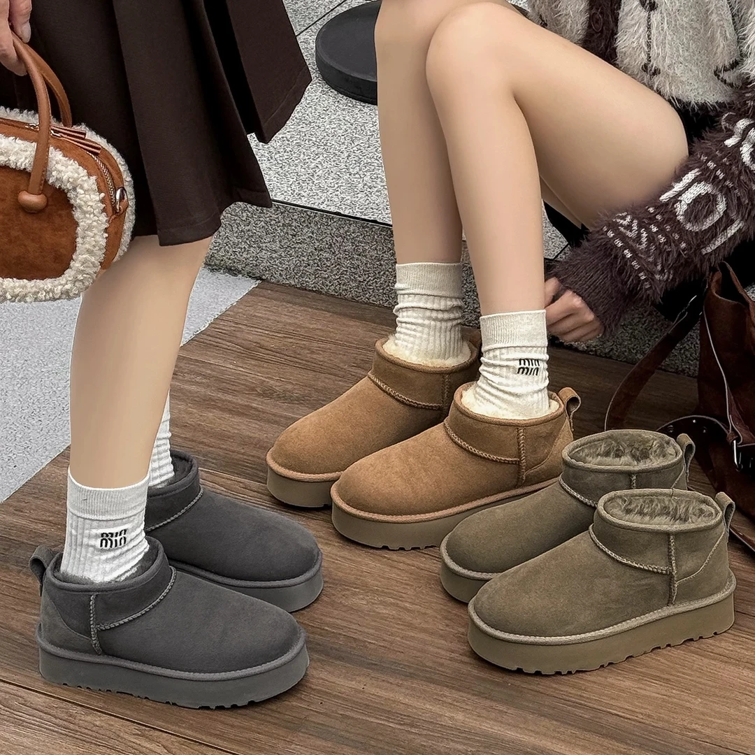 现货皮毛一体厚底雪地靴女冬季2025新款加绒加厚保暖真皮短筒棉鞋