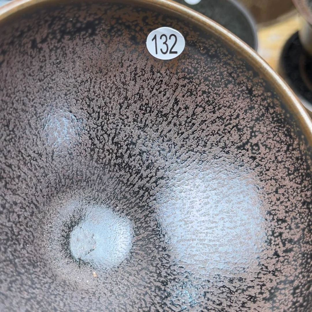 茶盏义兴龙窑坚持真柴烧