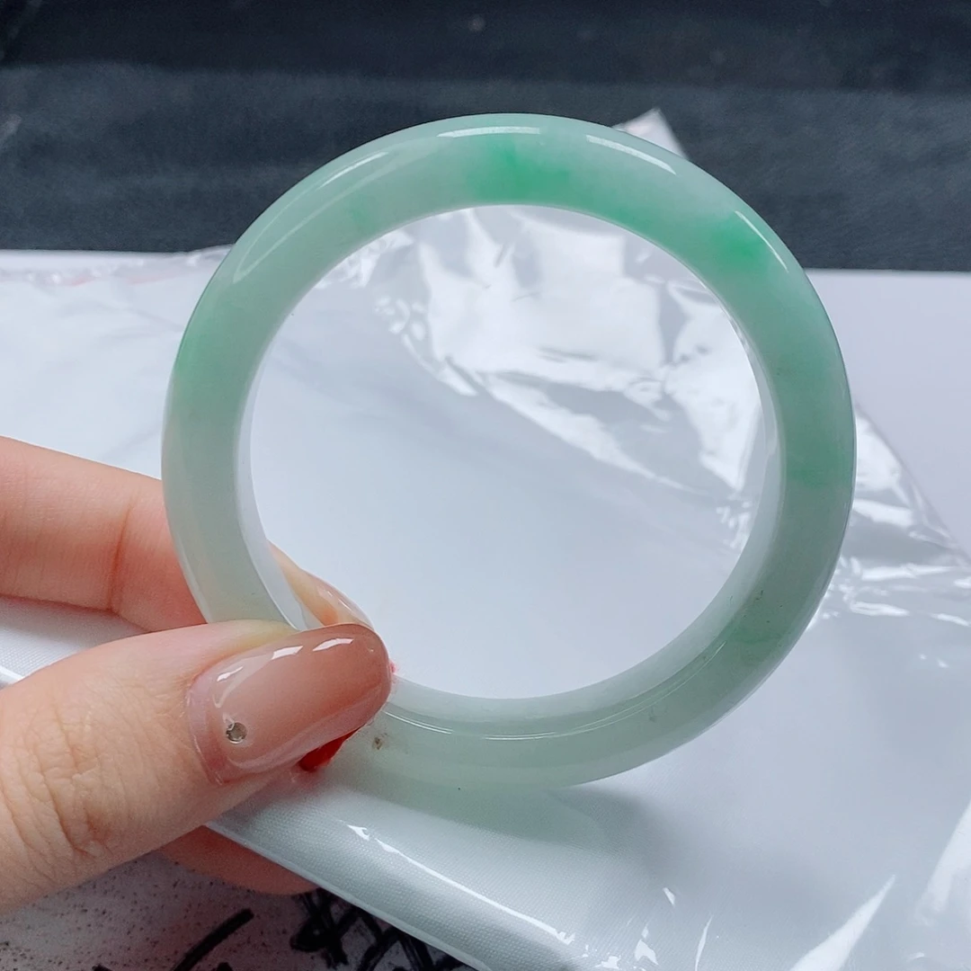 【闪购商品】未镶嵌手镯翡翠414号