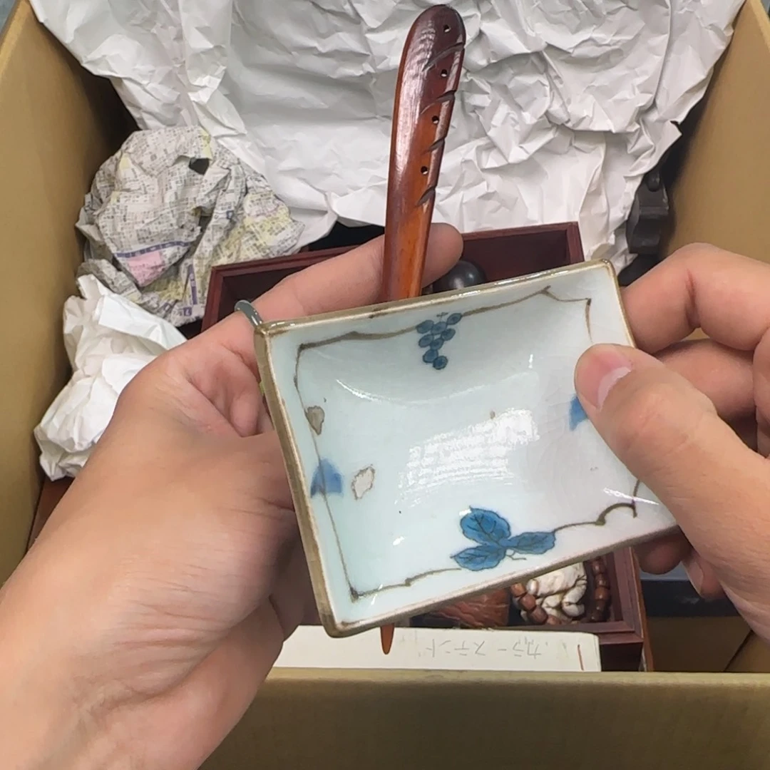 陶瓷孤品单件车里拍的