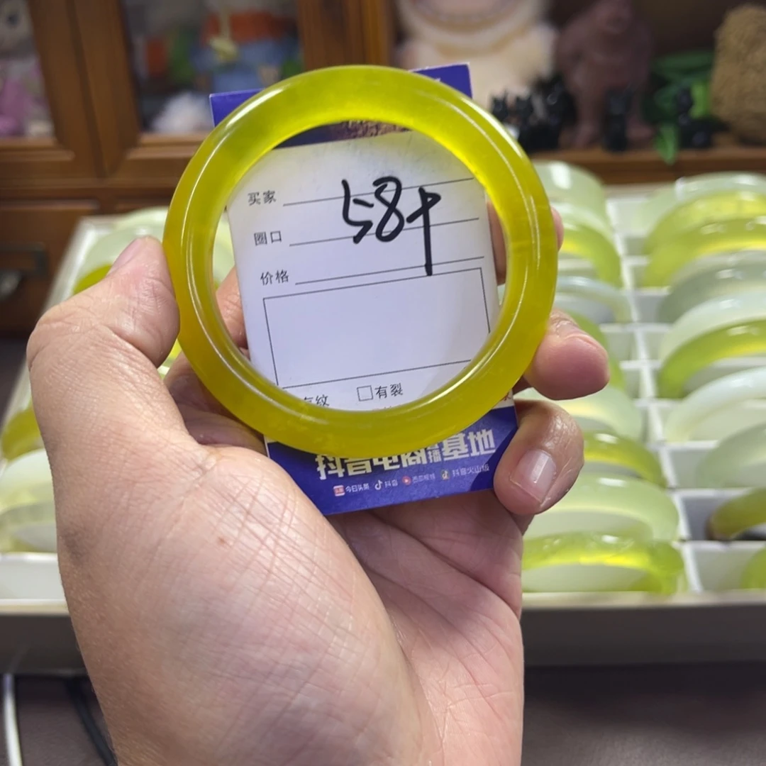 蛇纹石玉未镶嵌手镯495