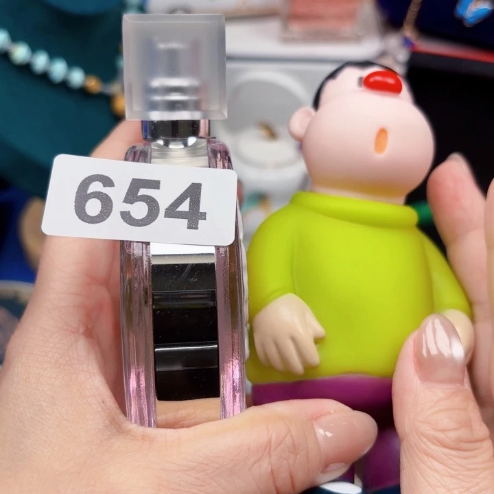 tyuzjmjjjjjjttwwwttmttttjjjtww