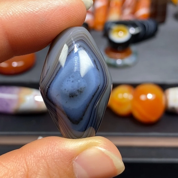 玛瑙/玉髓未镶嵌颈饰