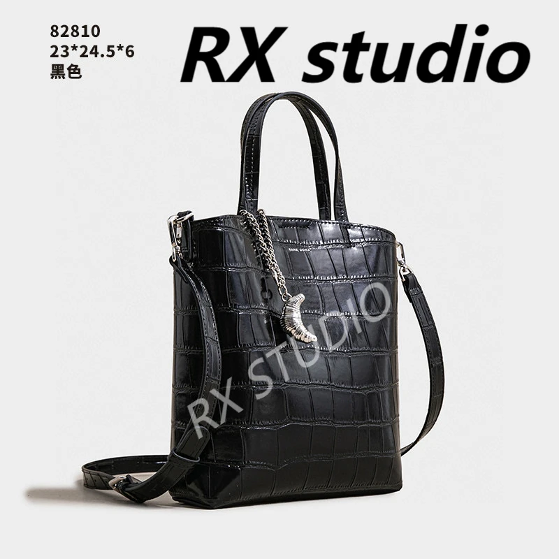 【南沙瑞熙】SK-82810-黑色 RAIN.CUN轻奢小众时尚女士包
