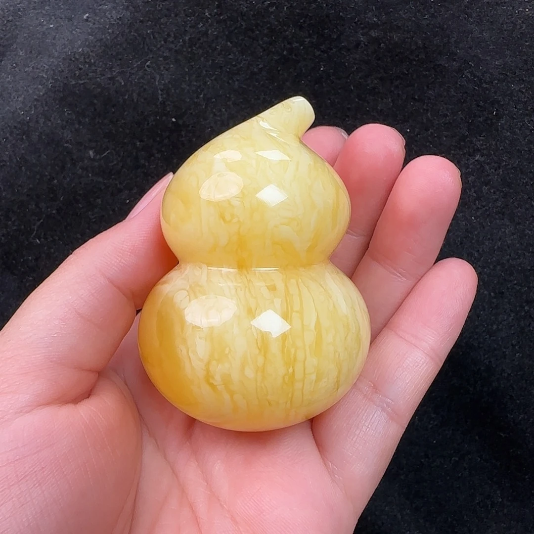 蜜蜡未镶嵌珠宝奇石