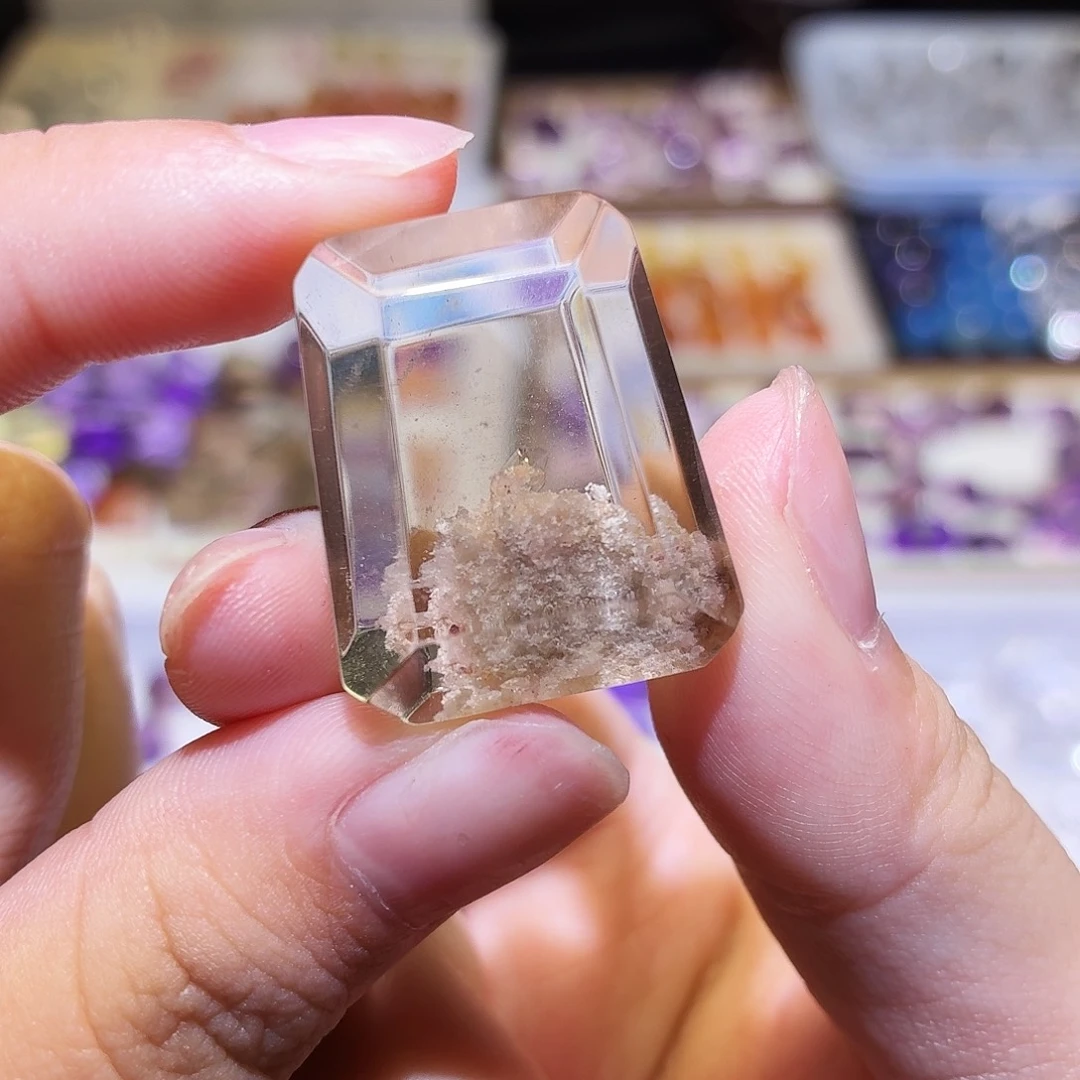 未镶嵌水晶吊坠(不含链)幽灵 方牌