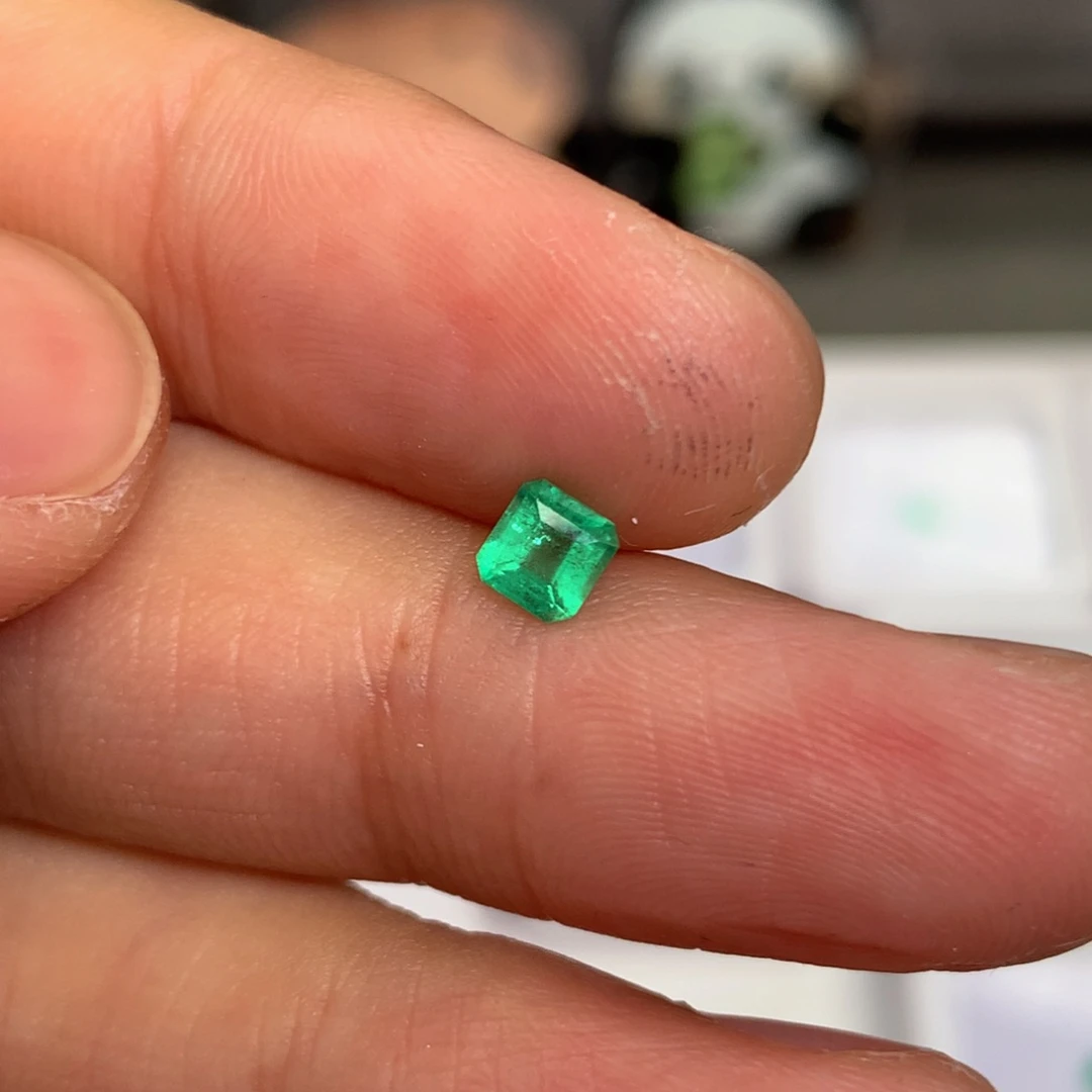祖母绿裸石未镶嵌0.28ct哥伦比亚