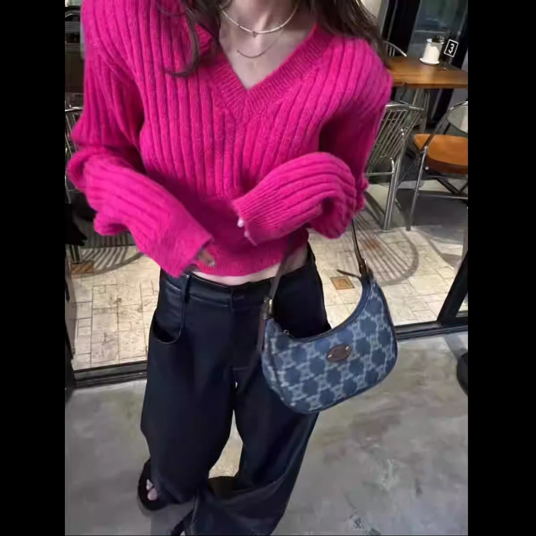 秋季新品V领纯色短款针织毛衣女个性时尚百搭法式高级感上衣ins潮