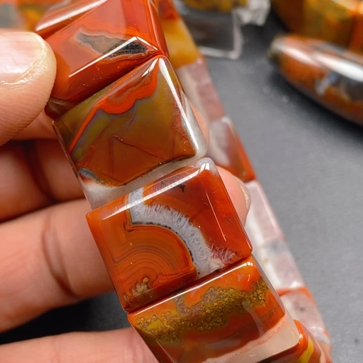 玛瑙/玉髓颈饰未镶嵌稳*