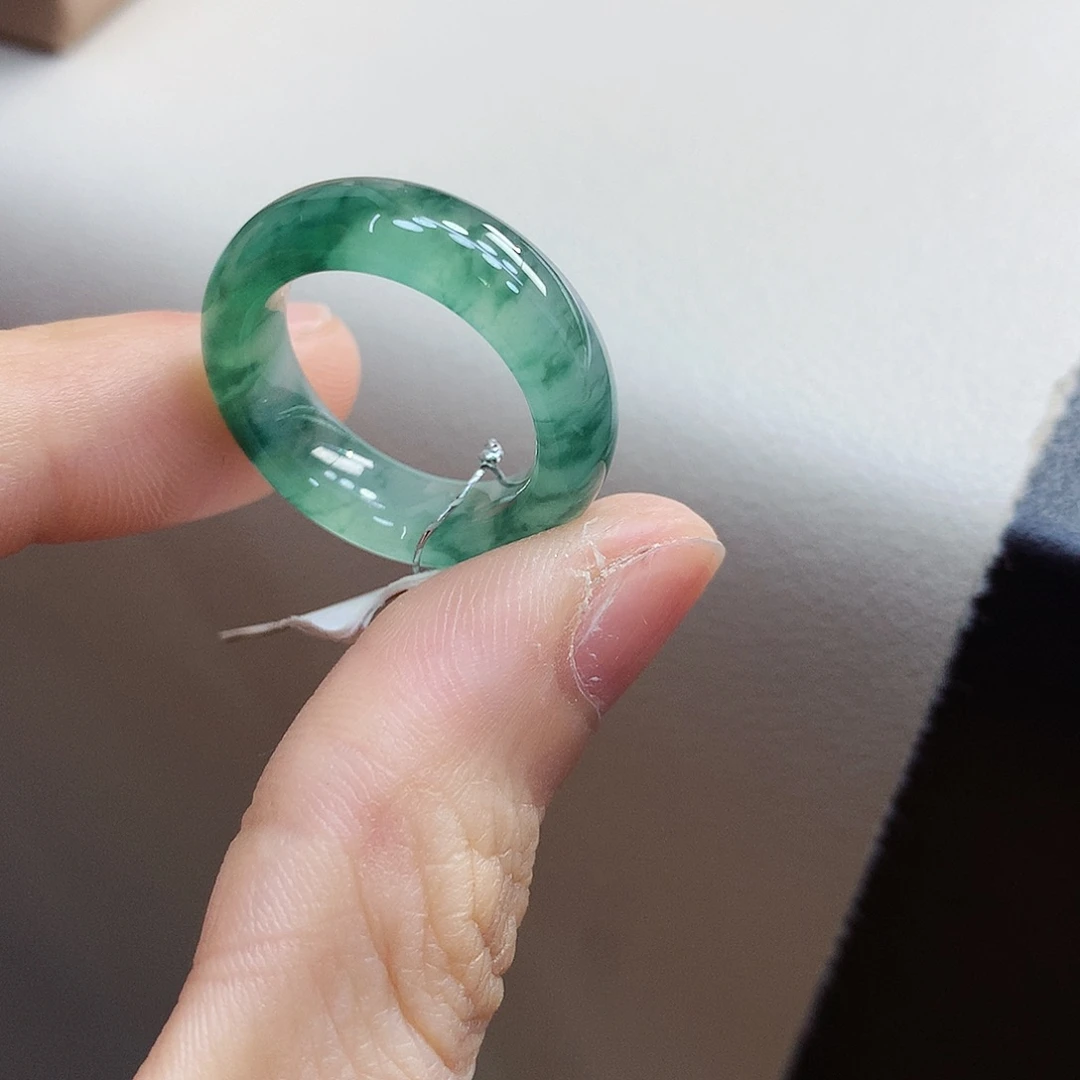 翡翠戒指未镶嵌13号