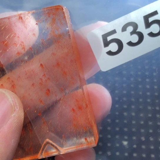 不***何非金属平安无事牌