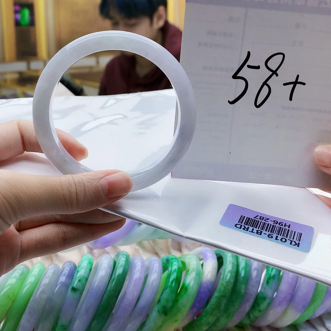 翡翠未镶嵌手镯bhj