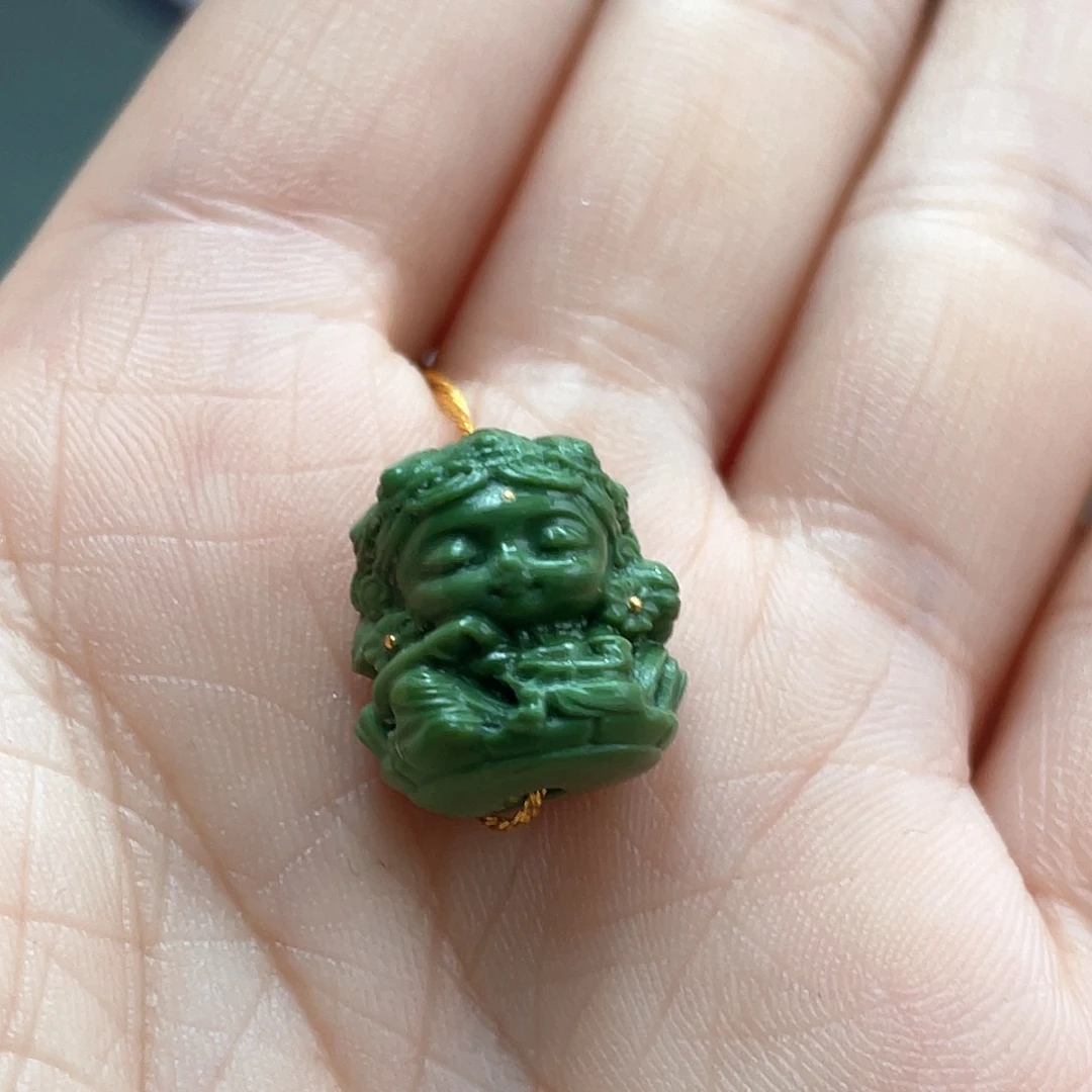 未镶嵌绿松石颈饰