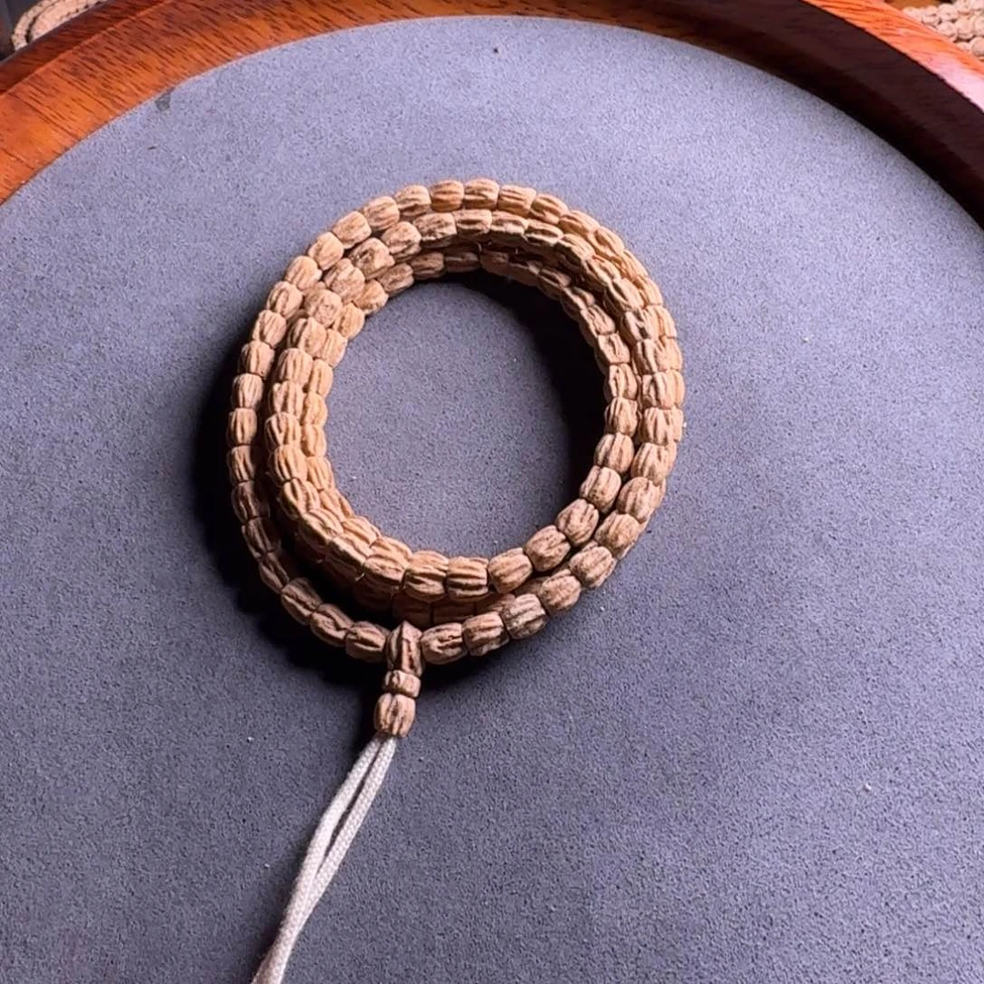 柏香籽/百香籽手串晚***.5.8