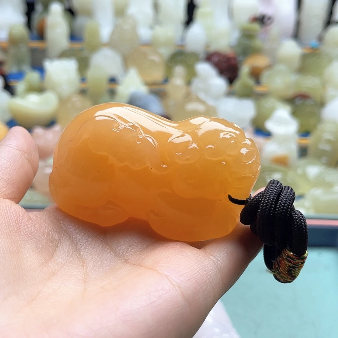 应***住新疆昆仑山脉山料