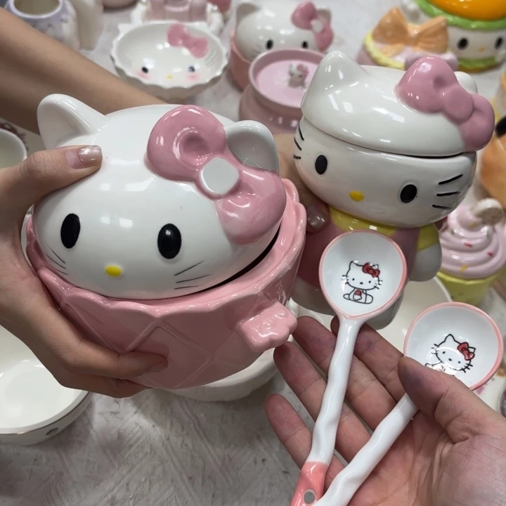 紫砂在干嘛呀亲爱呢