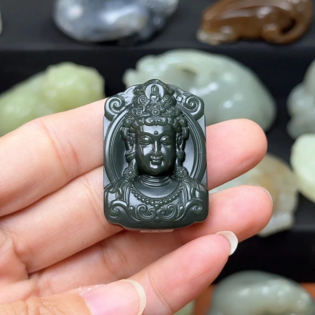 未镶嵌和田玉（糖玉）把件