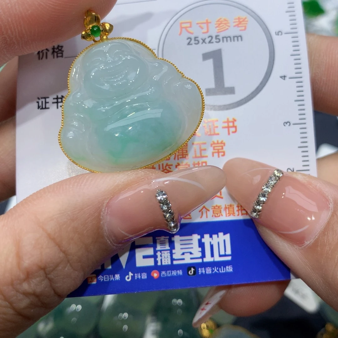 翡翠颈饰18K金镶嵌佛公