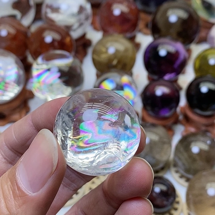 水晶彩虹白水晶球未镶嵌?***宗