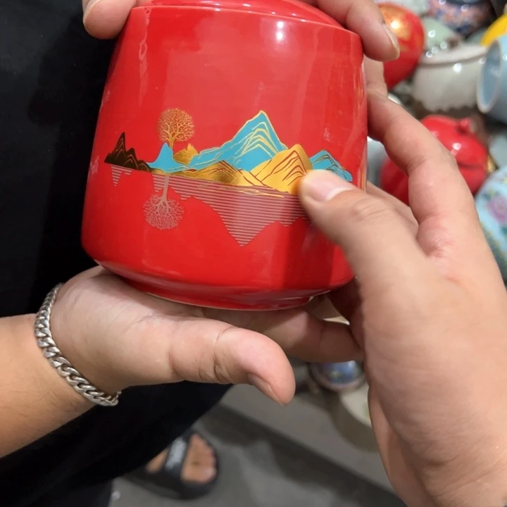 瑕疵福利品陶瓷茶叶罐介意勿拍