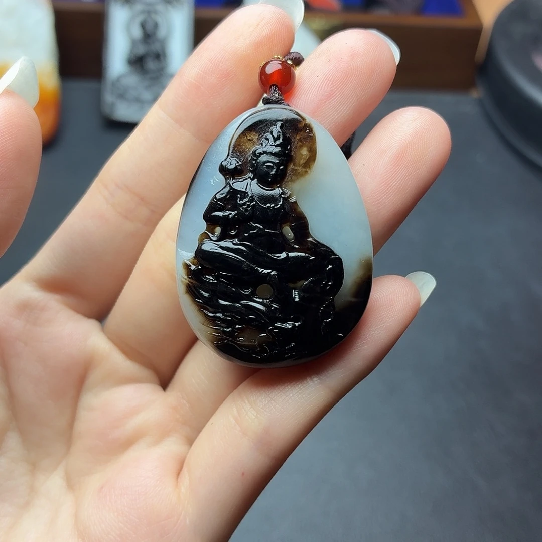 华***居颈饰未镶嵌和田玉N