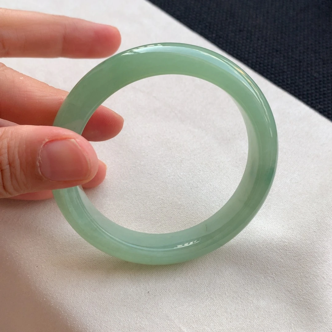 翡翠未镶嵌手镯14号53.9