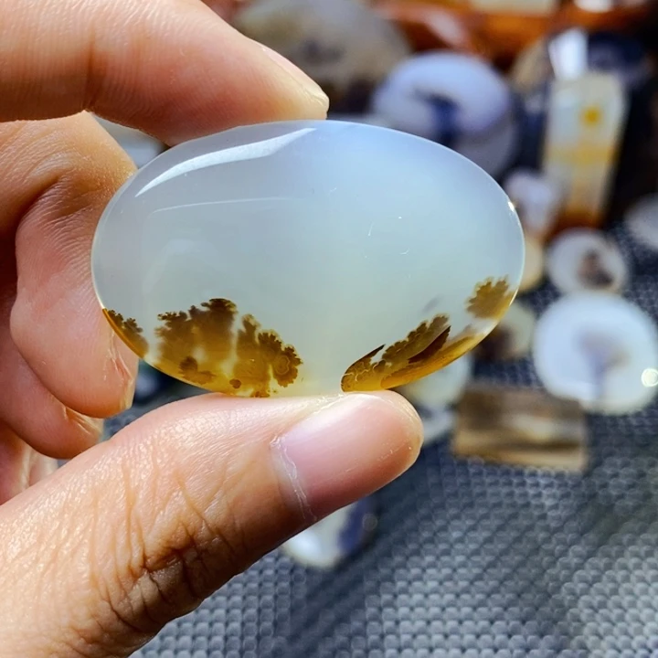 玛瑙/玉髓未镶嵌珠宝半成品