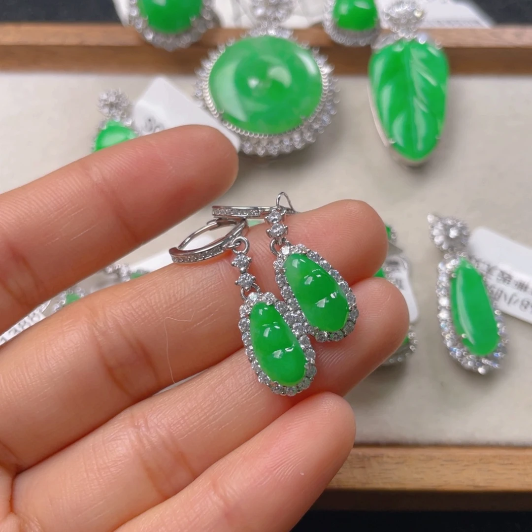 翡翠耳饰银S925镶嵌翡翠