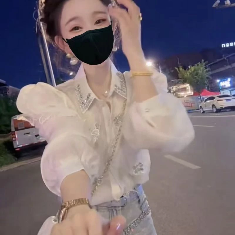 高级感重工镶钻蝴蝶时尚洋气气质甜美别致衬衫女2025年秋季新款