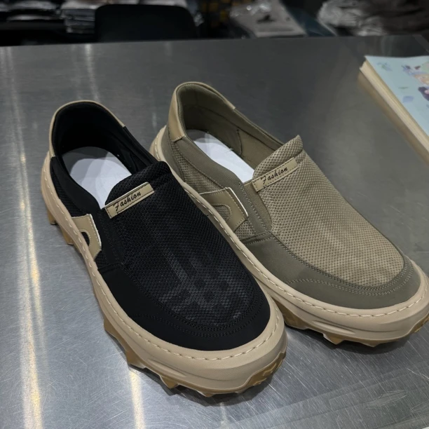 72821男士超轻网面春夏透气舒适潮百搭一脚蹬鞋