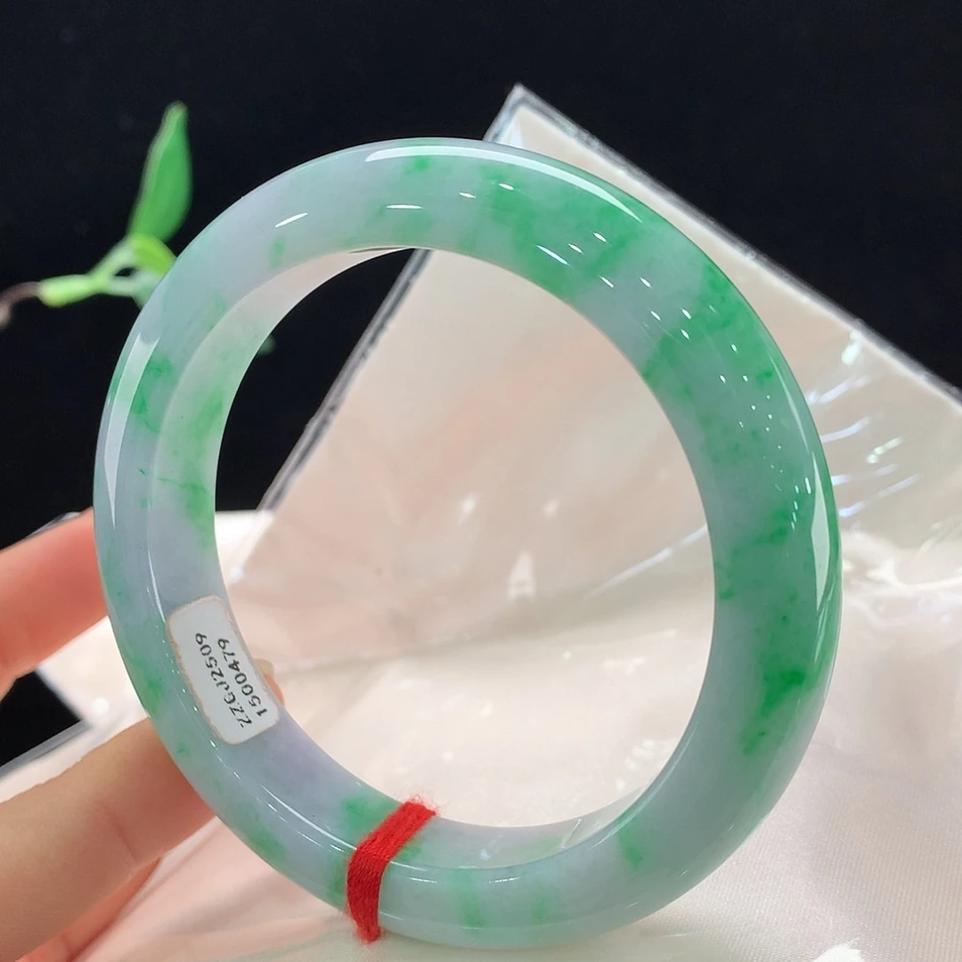 翡翠未镶嵌手镯0479