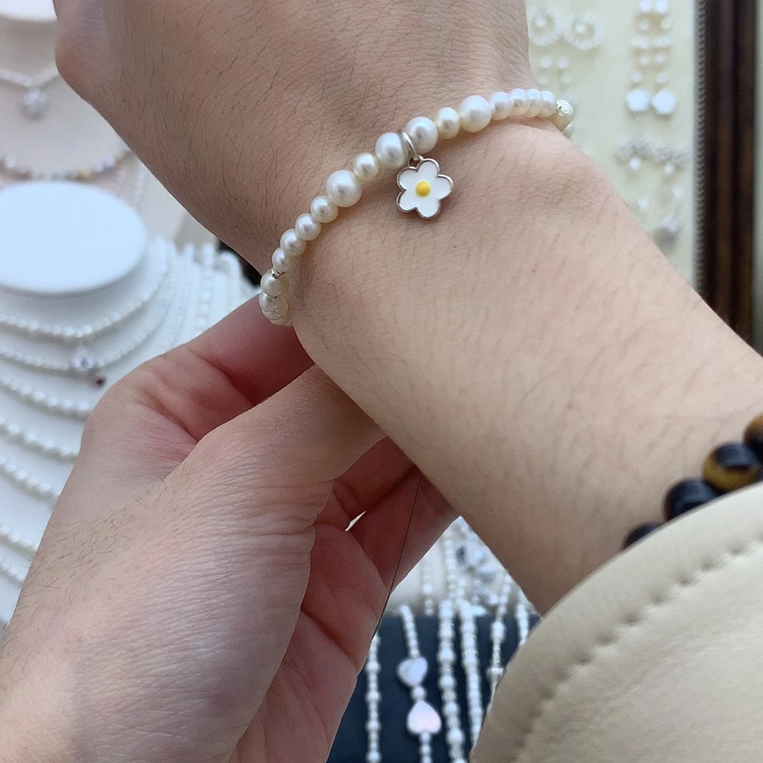 未镶嵌淡水珍珠耳饰