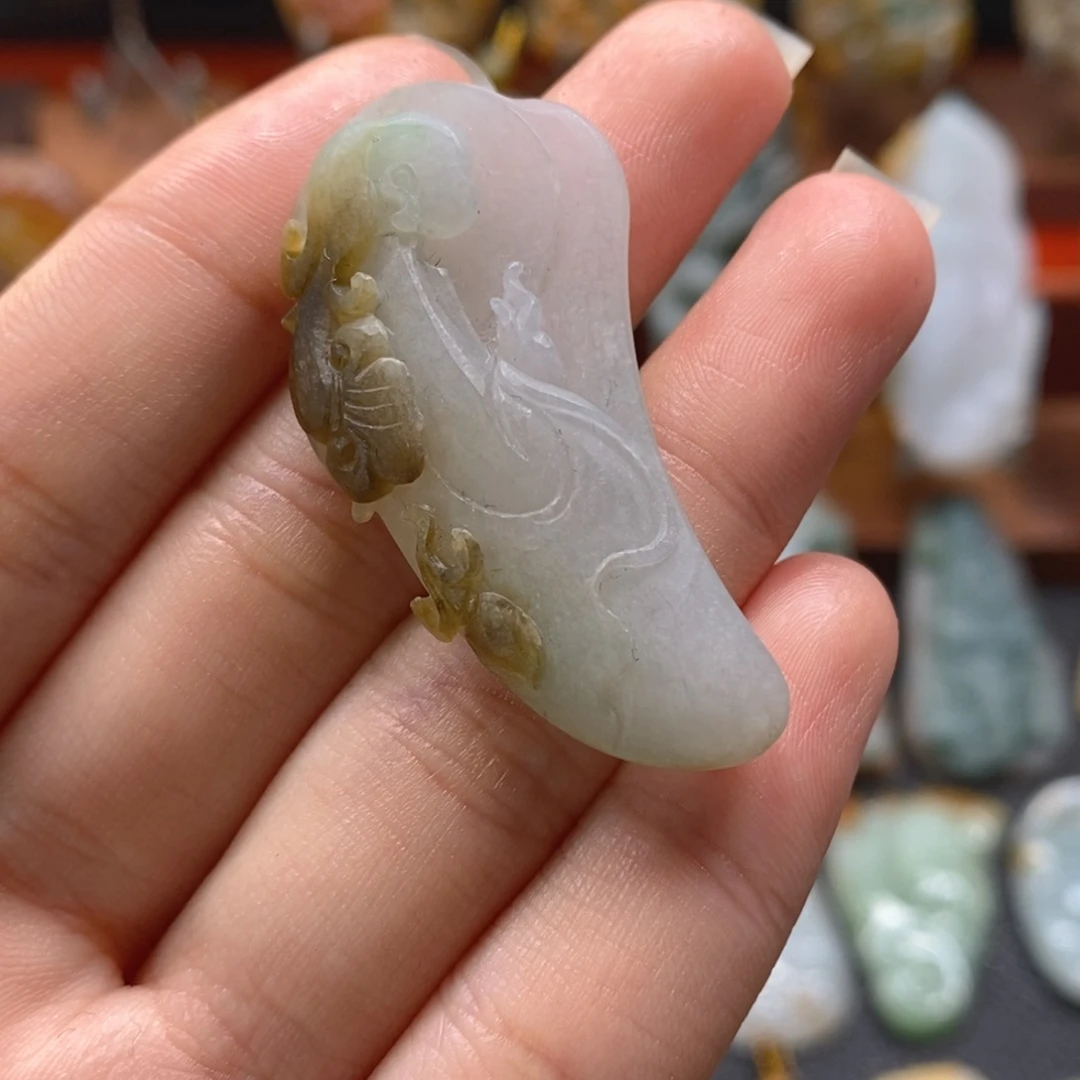定制翡翠未镶嵌翡翠