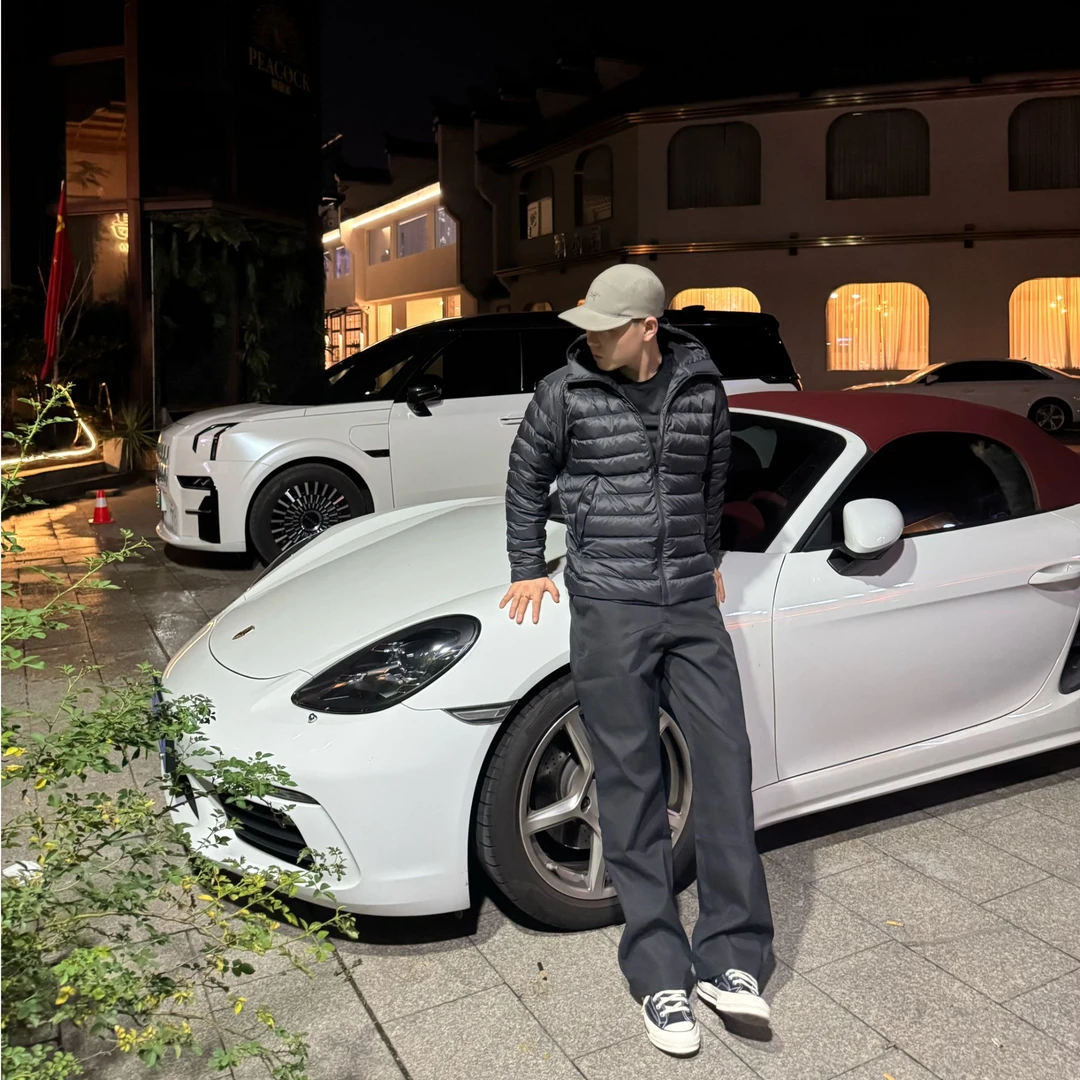 何以至此25AW休闲户外排骨90白鸭绒连帽羽绒服外套