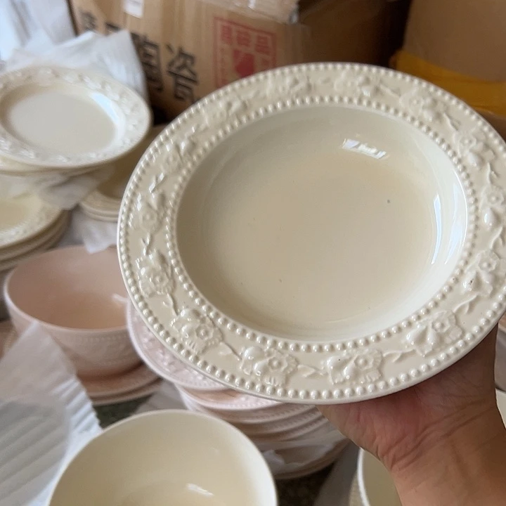 瓷片默认瑕疵商品浮雕白色3