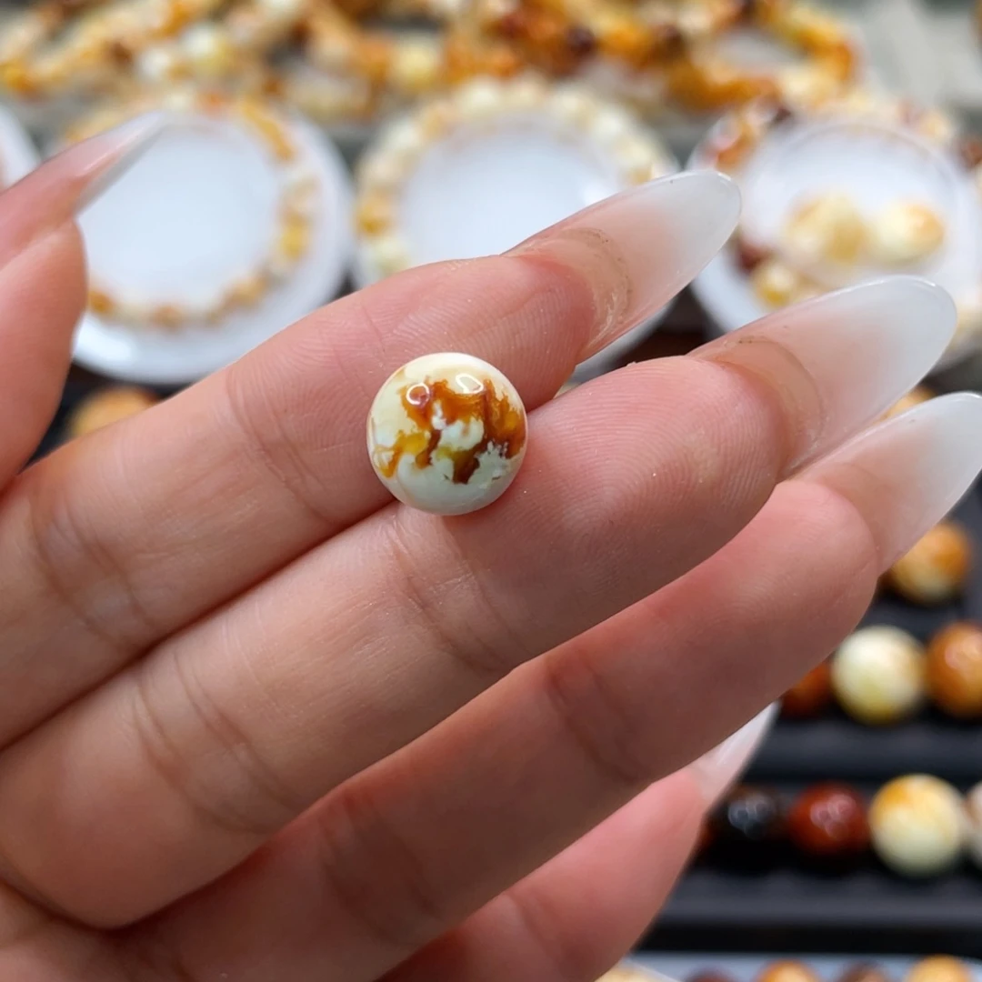 裸石琥珀未镶嵌杨*凯蜜蜡尺寸10.4