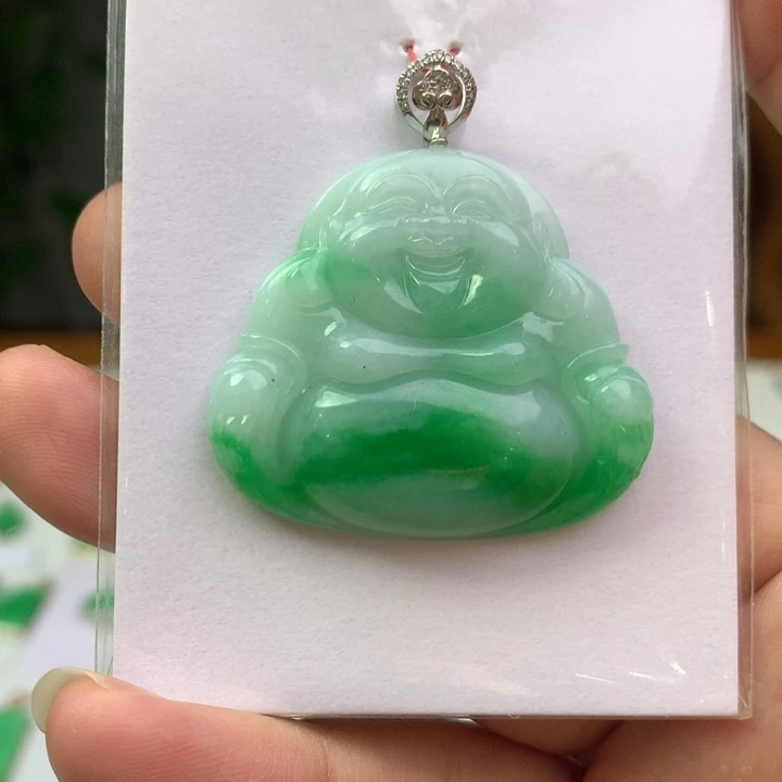 翡翠18K金镶嵌颈饰翡翠翡翠吊坠