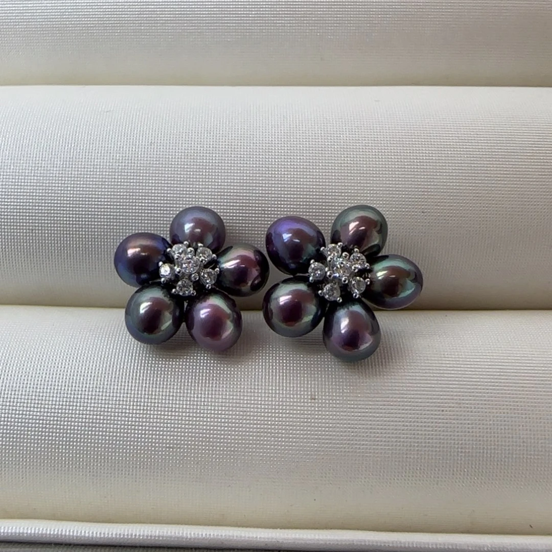 淡水珍珠银S925镶嵌耳饰