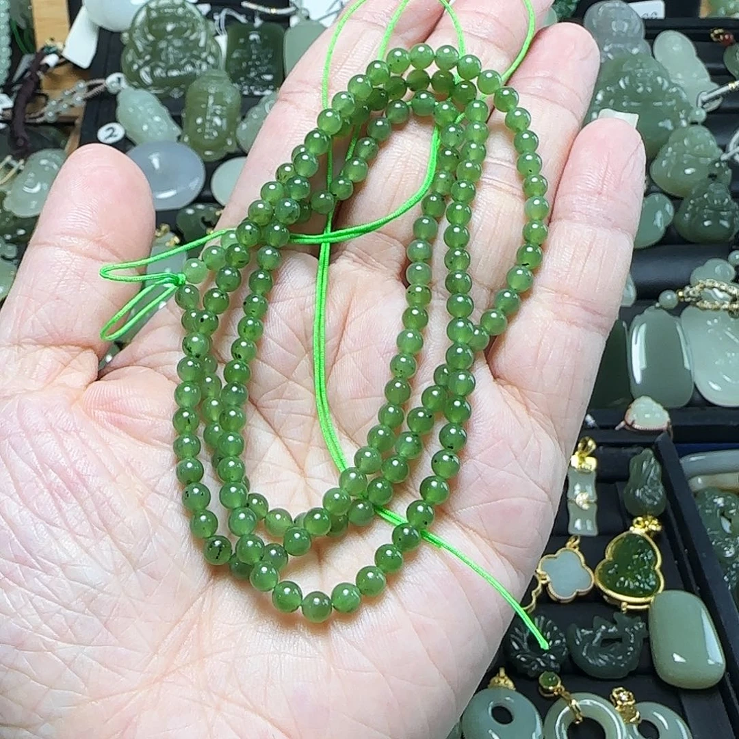 毛衣链未镶嵌和田玉潇****?