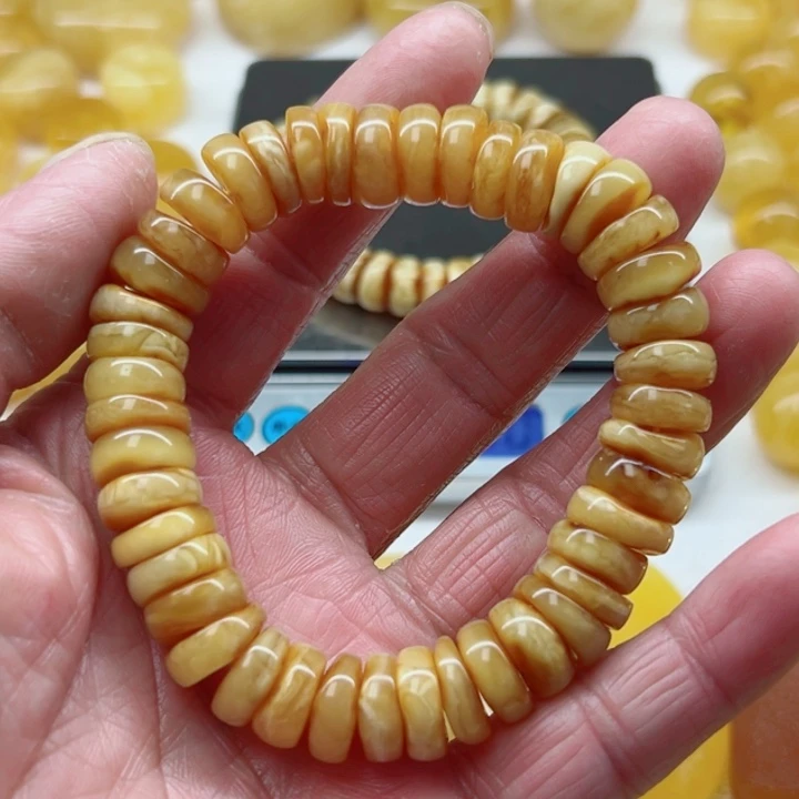 琥珀（矿物珀）未镶嵌裸石