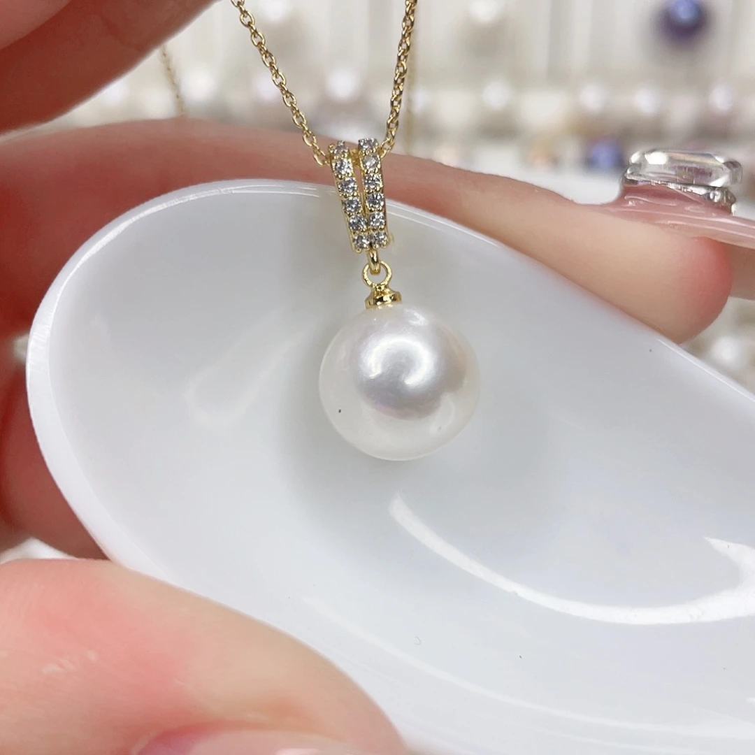 淡水珍珠吊坠(赠链)未镶嵌