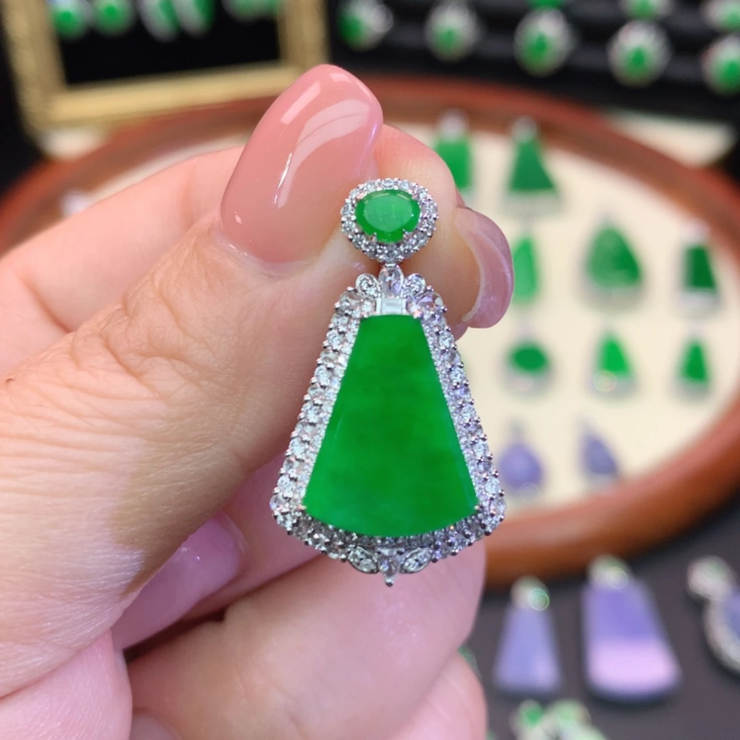 翡翠18K金镶嵌吊坠(不含链)